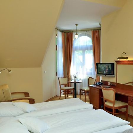 Hotel Stefania Krynica Zdroj Bagian luar foto
