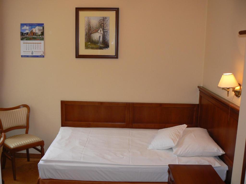 Hotel Stefania Krynica Zdroj Ruang foto